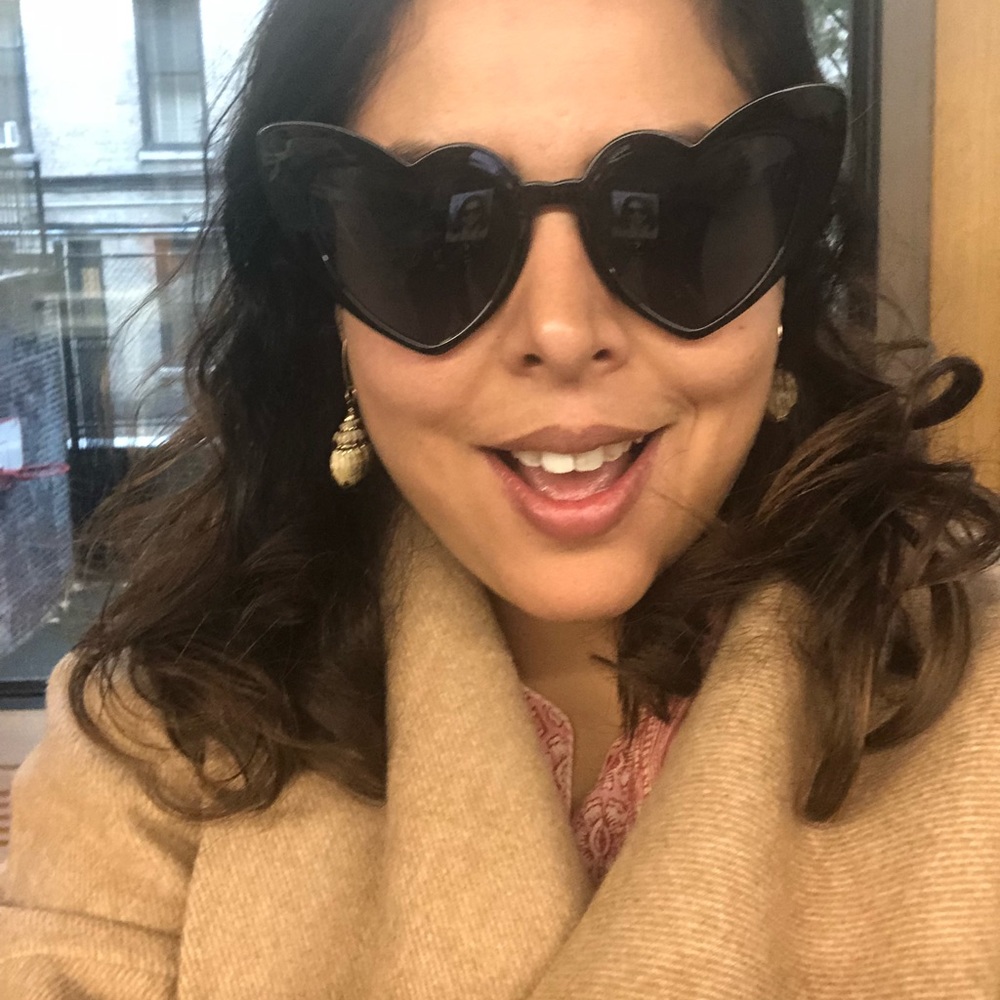 Meet your Posher, Devina